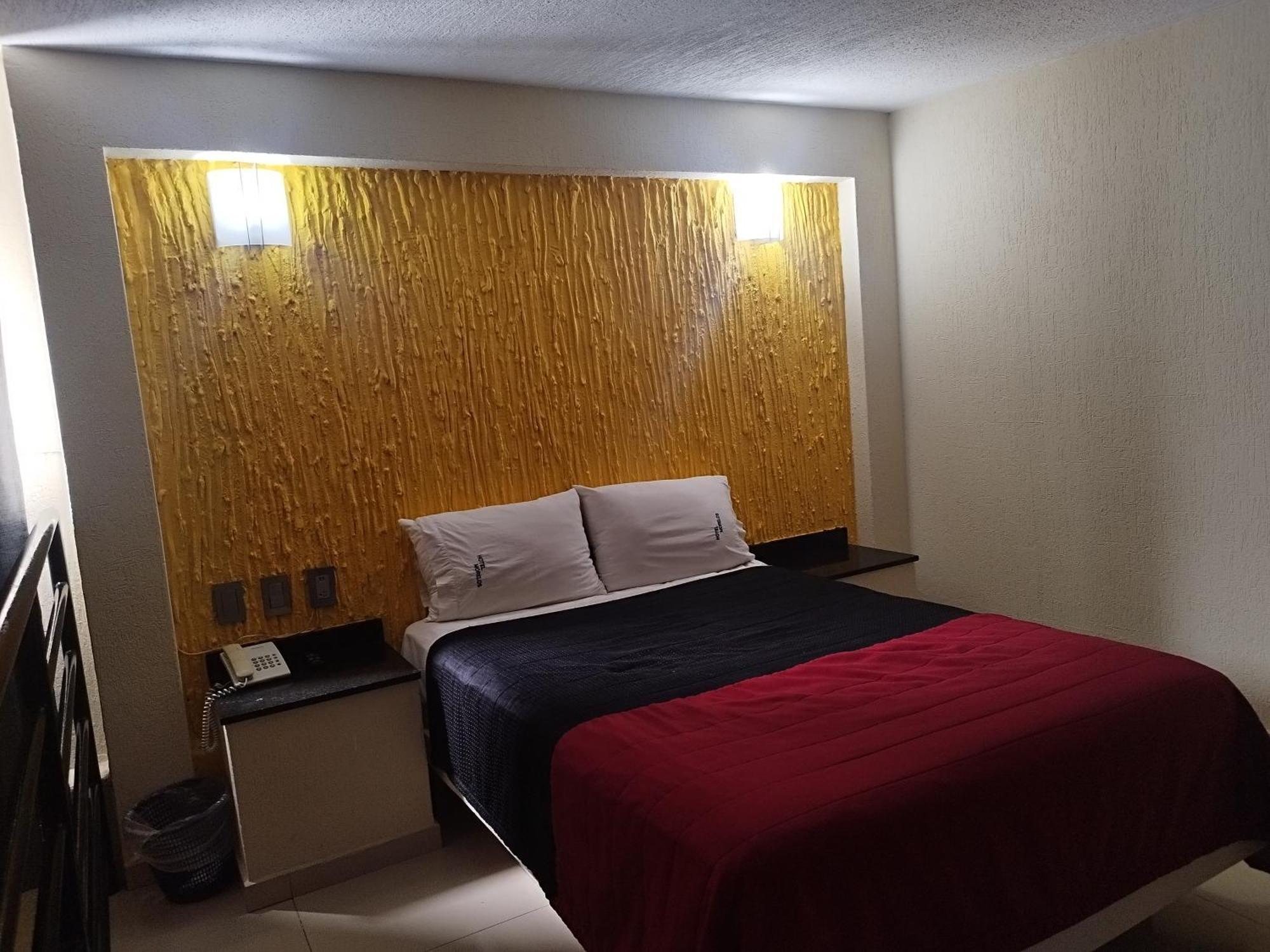 Standard Queen Room,1619324109:JPEG