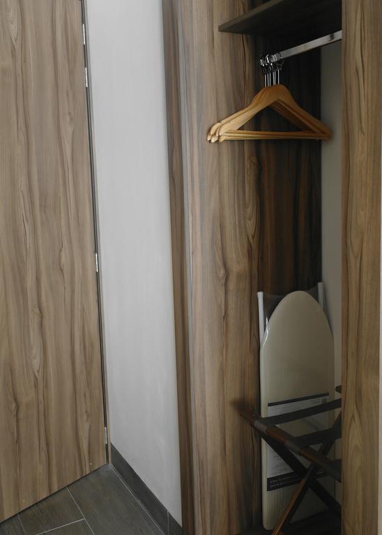 Standard Double Room,435410061:JPEG