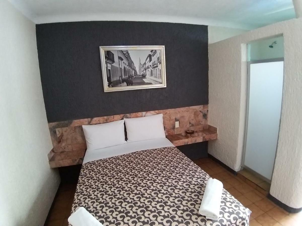 Double Room,835860071:JPEG