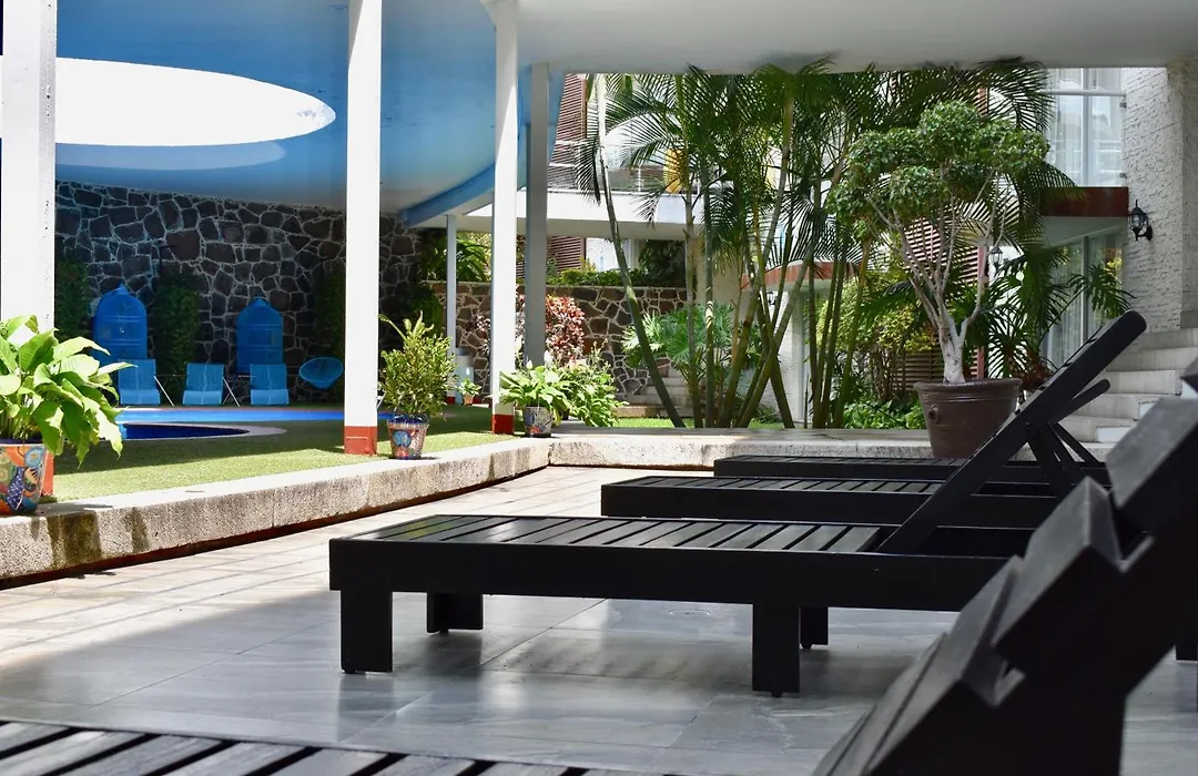 Country Hotel & Suites-1