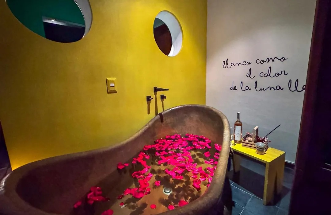 Del Carmen Concept Hotel-1