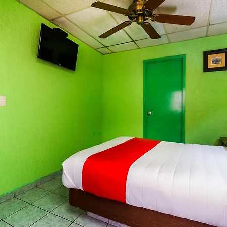 Hotel Canada, Guadalajara-2