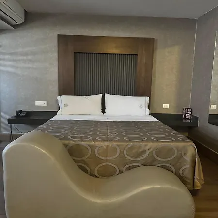 Hotel&Suites El Mante-3