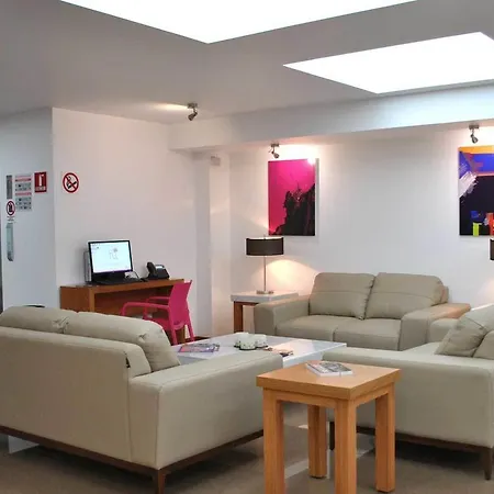 Hotel y Tú Expo-2