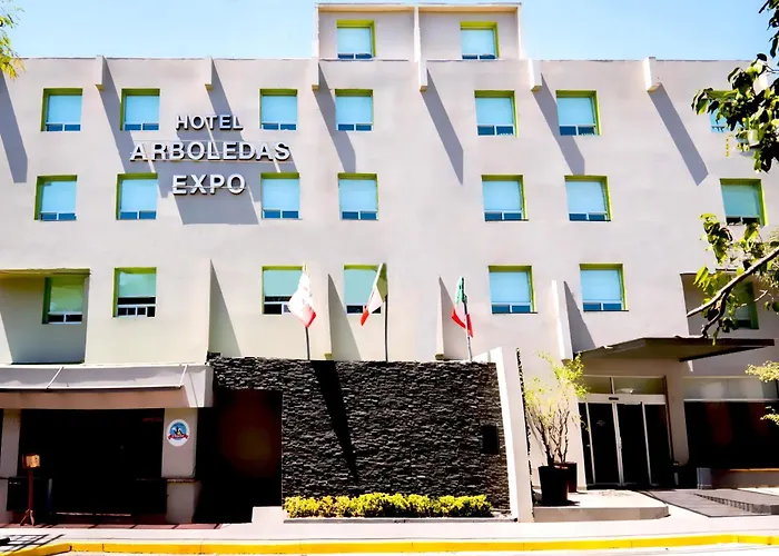 Hotel Arboledas Expo
