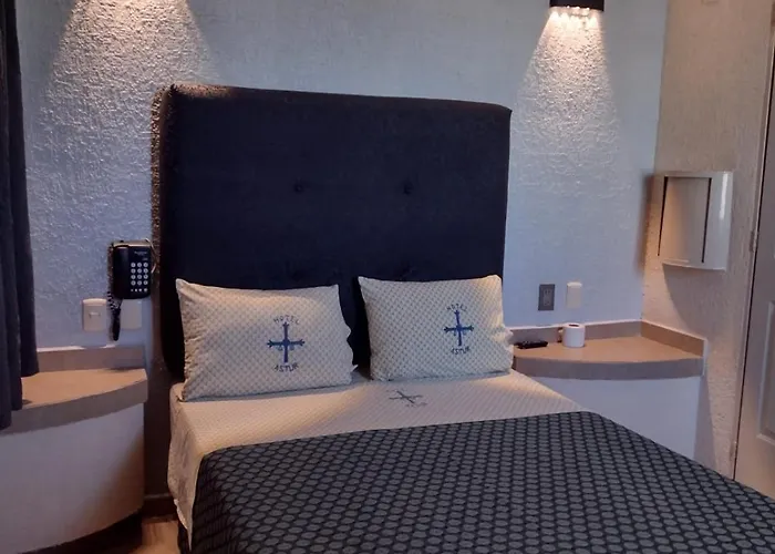 Hoteles GuadalajaraAstur (Adults Only)